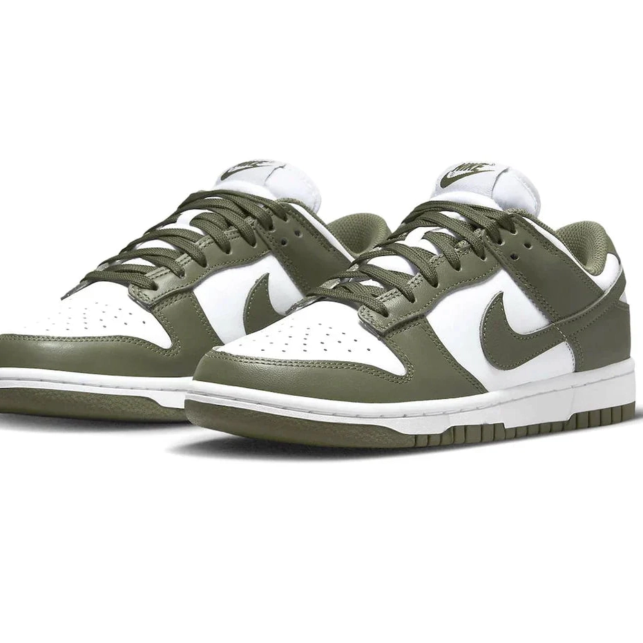 Nike Low W Dunk 'Medium Olive' 0823